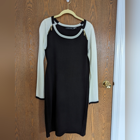 Ivanka Trump NWOT Black and Cream Sweater Dress Size Medium - Picture 2 of 3